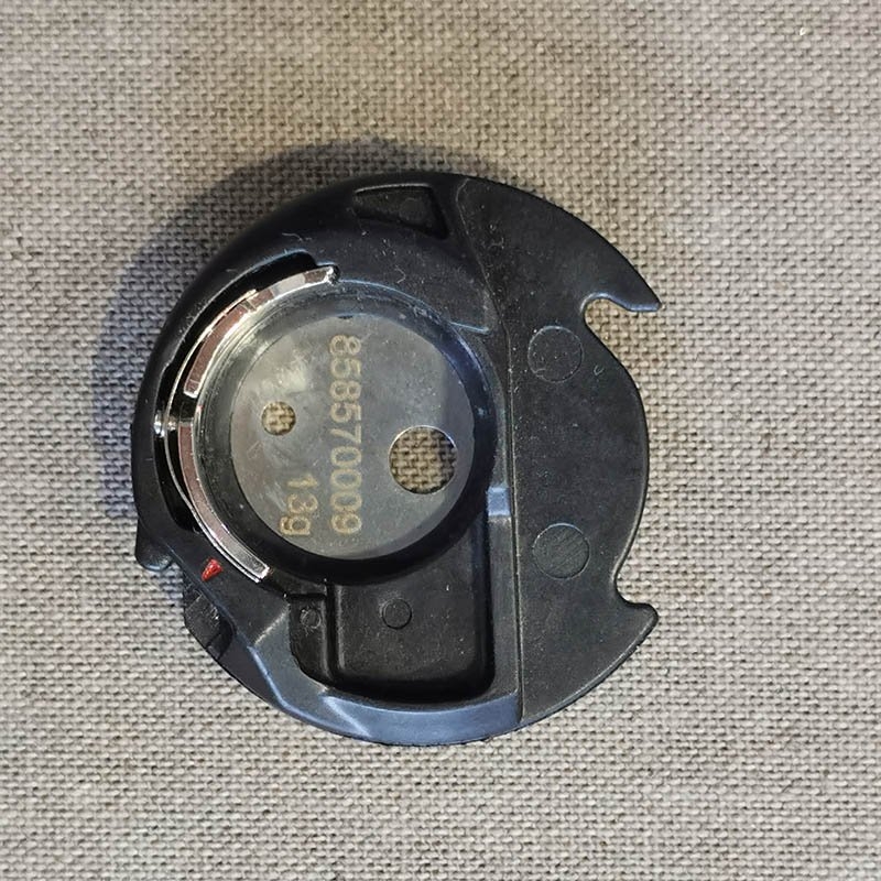 boitier canette Janome