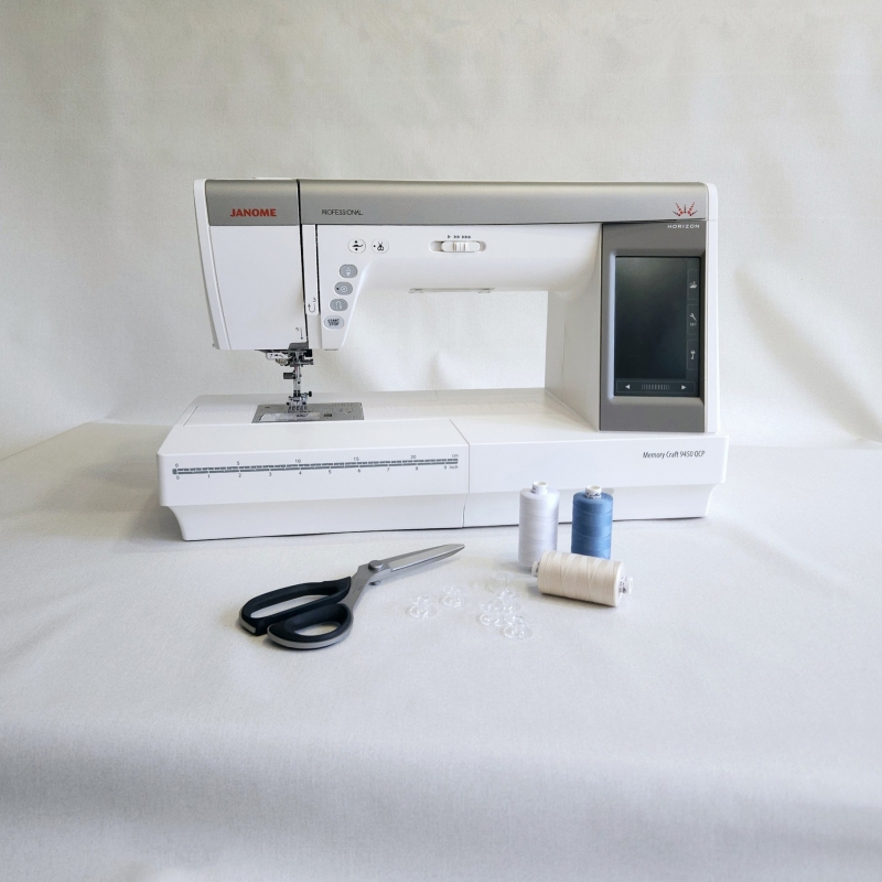 Machine à coudre Memory Craft 9450 Janome