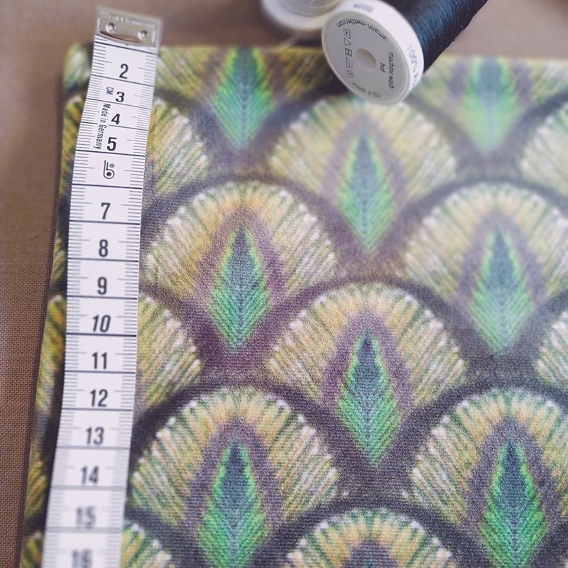 Tissus en velours plumes vertes