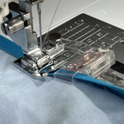 Pied pose biais réglable Janome 9mm