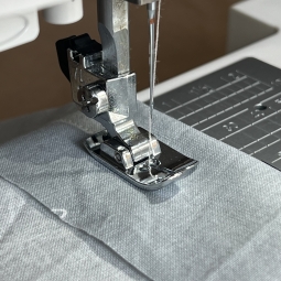 Pied spécial point droit Janome S5 S7