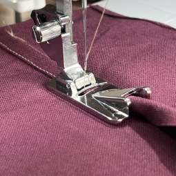 Pied LS coutures rabattues Janome 9mm