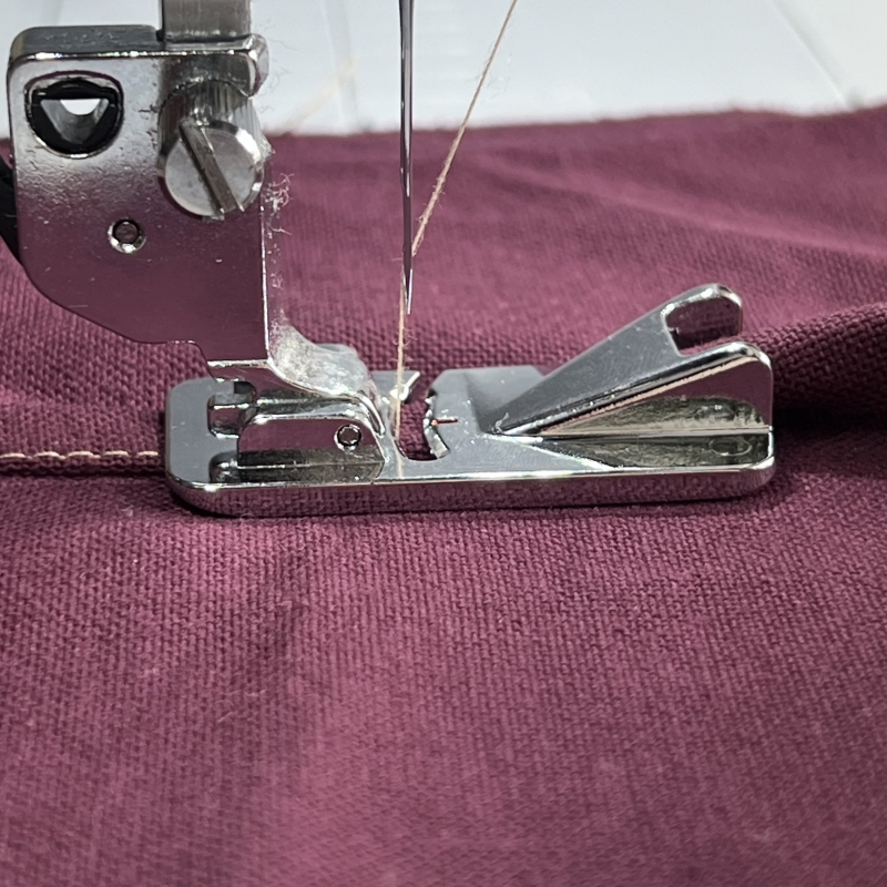 Pied LS coutures rabattues Janome 9mm