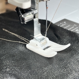 Pied teflon Janome 7mm