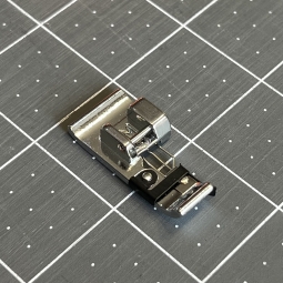 Pied M Surjet Janome 7mm