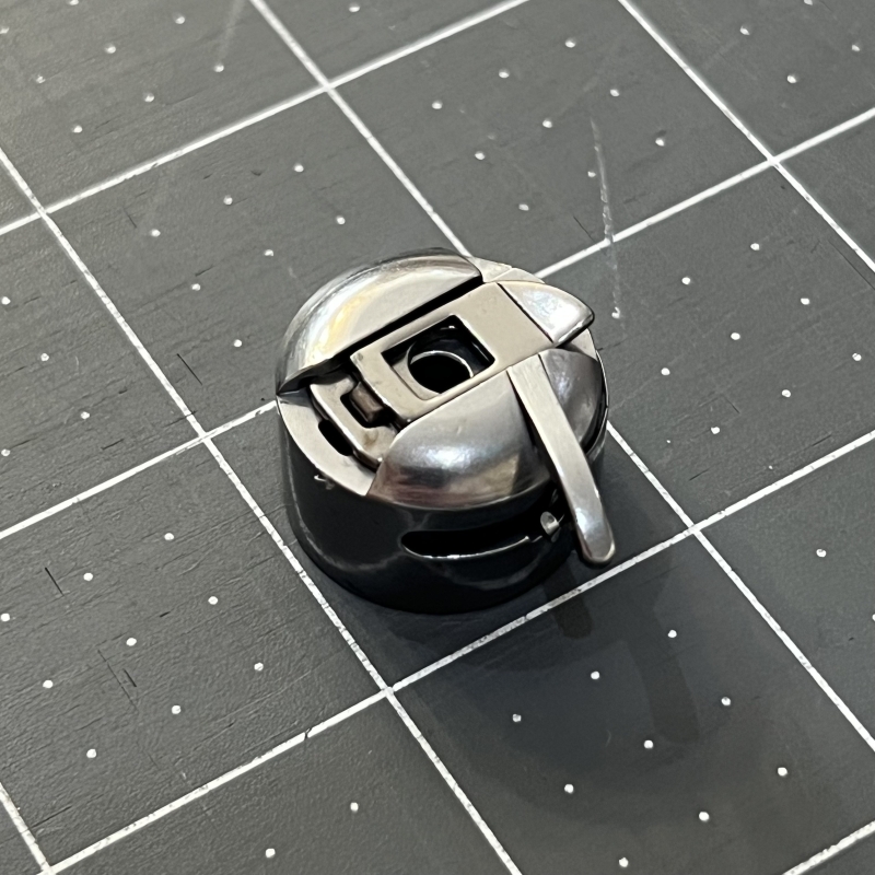 Boitier de canette Janome