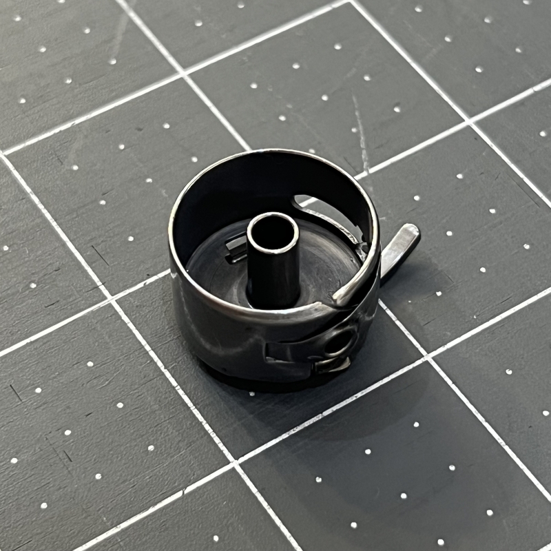 Boitier de canette Janome