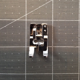 pied pour surpiqures près du bord husq