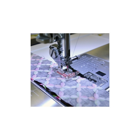 Pied OM 1/4 inch point droit avec guide Janome 9mm Pied OM 1/4 inch point droit avec guide Janome 9mm