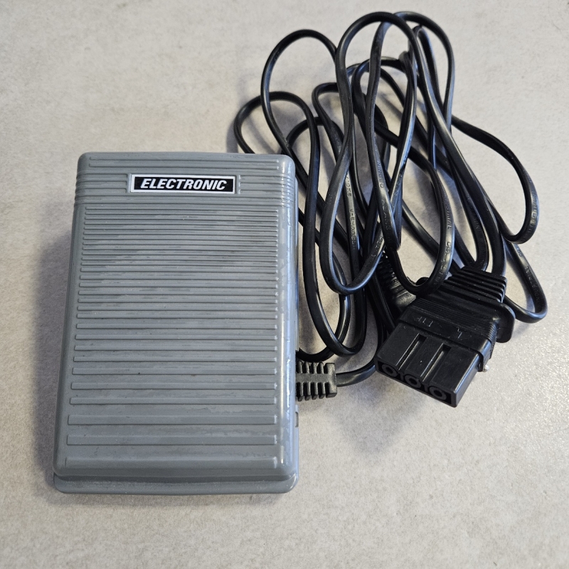 Pédale + câble Brother