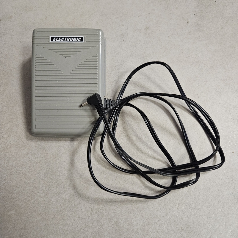 Pédale Singer avec jack