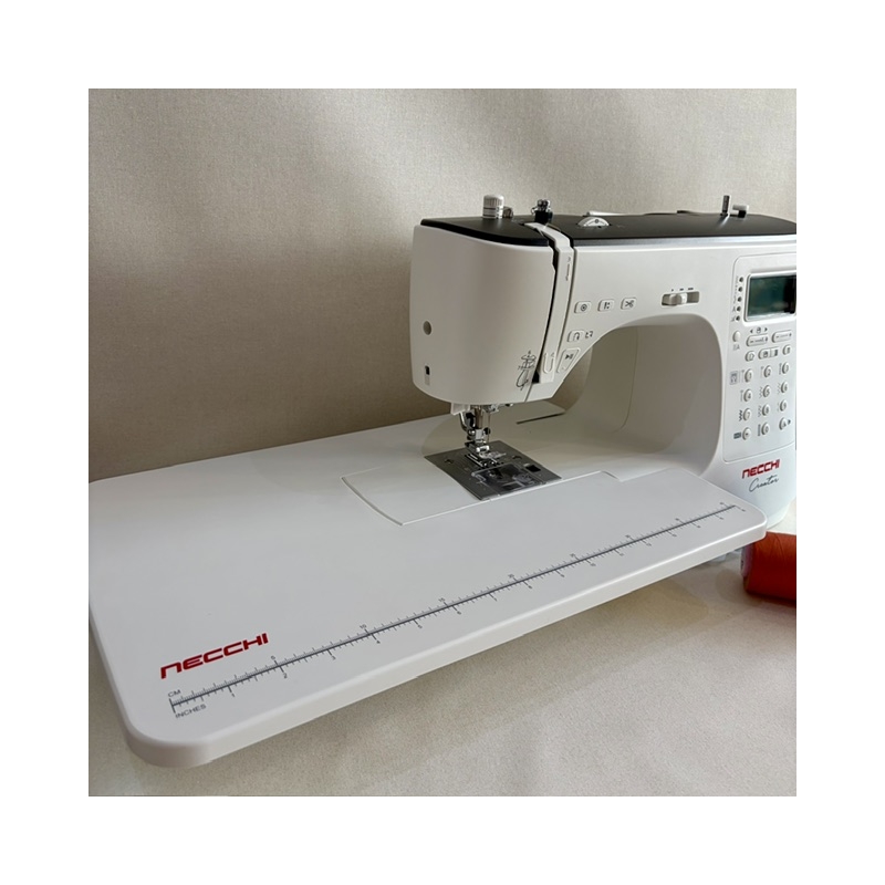 machine à coudre électronique