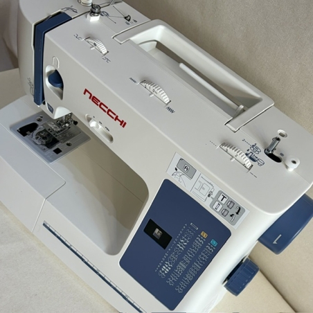 machine à coudre électronique