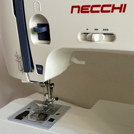 machine à coudre électronique
