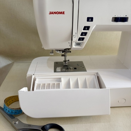Machine à coudre Janome Skyline S3 Anniversary Edition