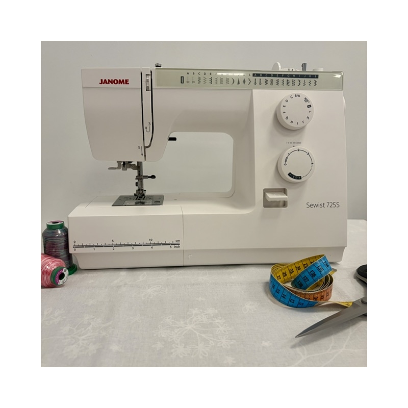 Machine à coudre Sewist 725 Janome