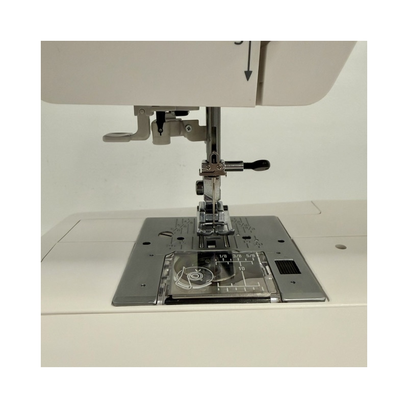 Machine à coudre Sewist 725 Janome