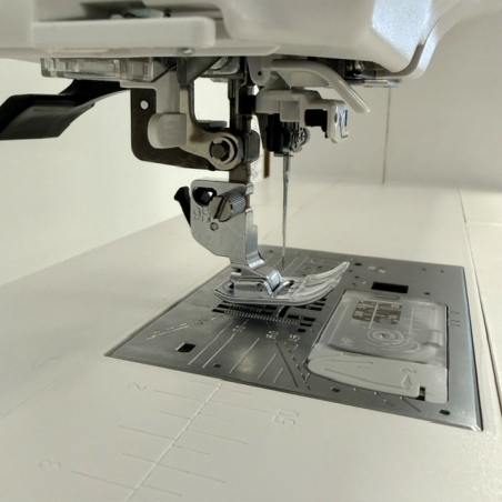 Machine à coudre et à quilter 9480 QCP Janome