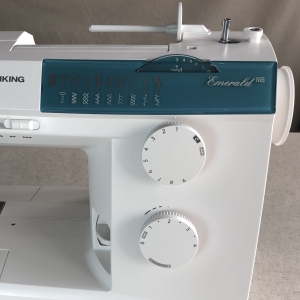 Guide Utilisateur Vintage Husqvarna Viking Designer Rubis - Machine à Coudre - Reliure Spirale