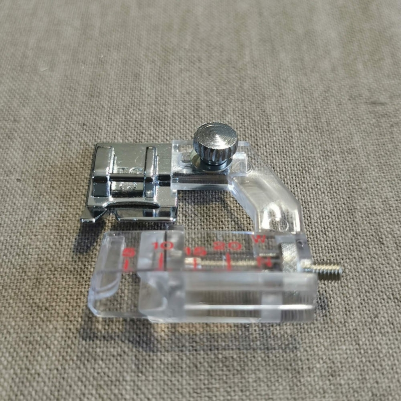 Pied pose biais réglable Janome 7mm