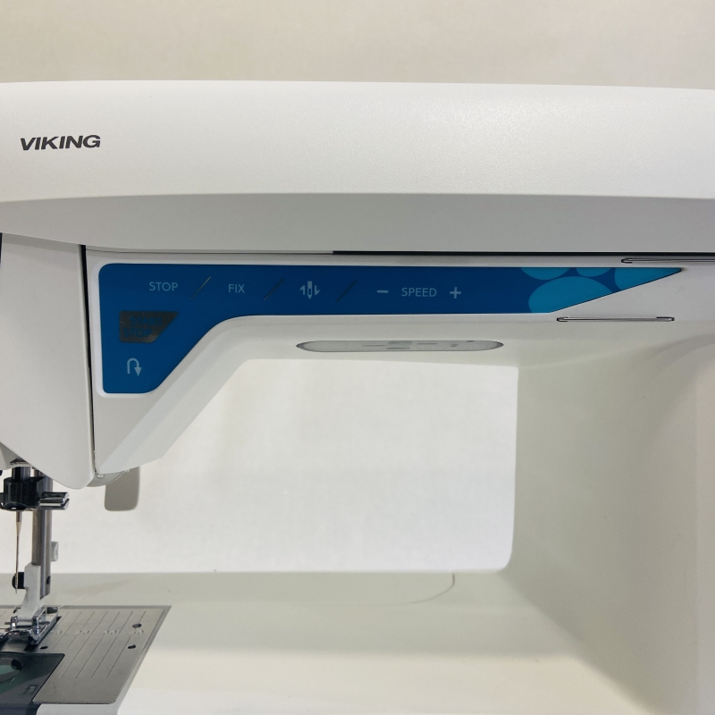 Machine à coudre Husqvarna Opal 650