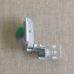 Pied zip invisible et passepoil Janome 5 et 7mm bride basse