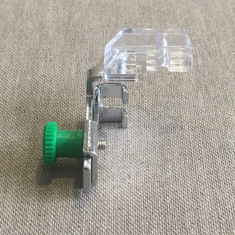 Pied Presseur Pour Point Invisible 5/7mm - Brother (modèle F017, Canette Horizontale)